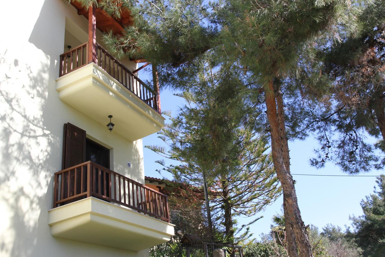 Tavani Villas Nea Roda Ngoại thất bức ảnh