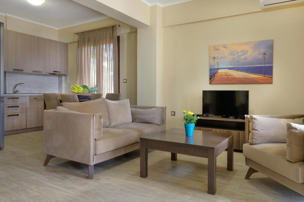 Tavani Villas Nea Roda Ngoại thất bức ảnh