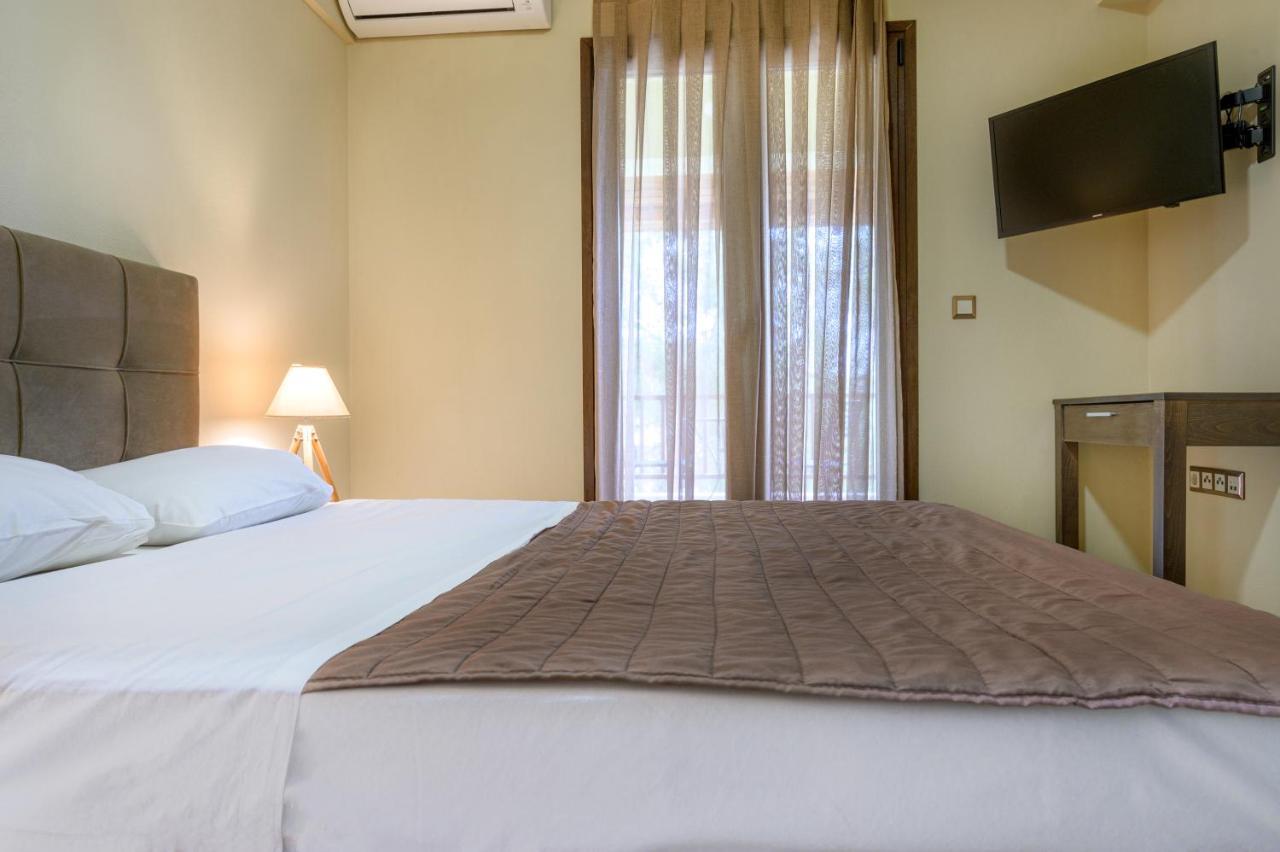 Tavani Villas Nea Roda Ngoại thất bức ảnh