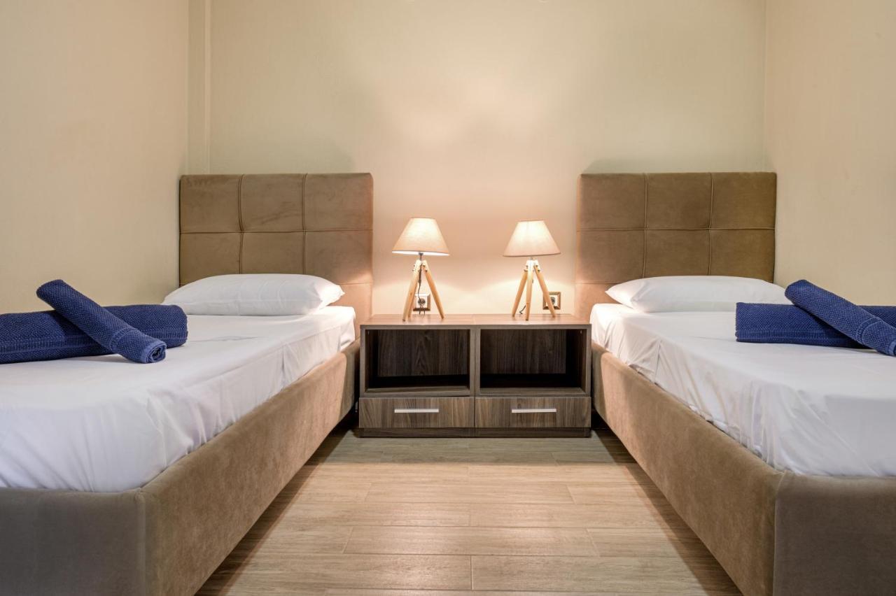 Tavani Villas Nea Roda Ngoại thất bức ảnh