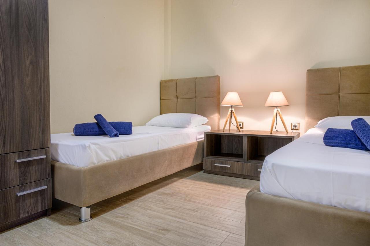 Tavani Villas Nea Roda Ngoại thất bức ảnh